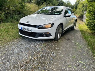 2009 - Volkswagen Scirocco ---