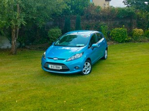 2010 - Ford Fiesta Manual