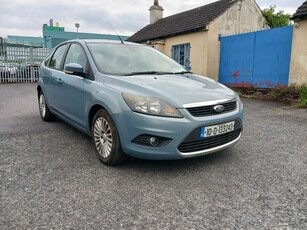 2010 - Ford Focus Manual