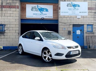 2010 - Ford Focus Manual