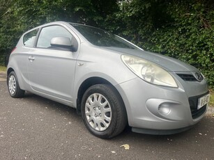 2010 - Hyundai i20 Manual