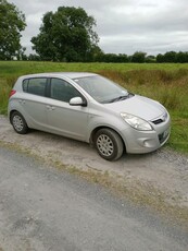 2010 - Hyundai i20 Manual