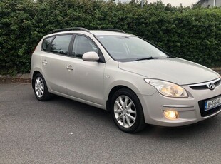 2010 - Hyundai i30 Manual