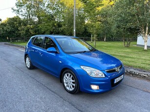 2010 - Hyundai i30 Manual