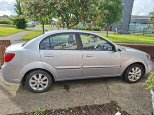 2010 - Kia Rio Manual