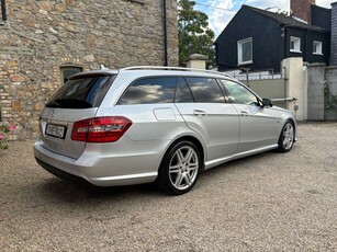 2010 - Mercedes-Benz E-Class ---