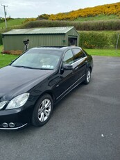 2010 - Mercedes-Benz E-Class Automatic