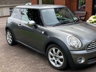 2010 - Mini One ---