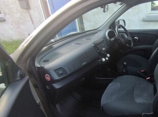 2010 - Nissan Micra ---