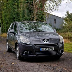 2010 - Peugeot 5008 ---