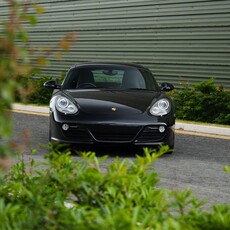 2010 - Porsche Cayman Automatic