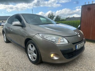 2010 - Renault Megane Manual