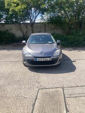 2010 - Renault Megane Manual