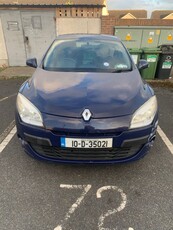 2010 - Renault Megane Manual