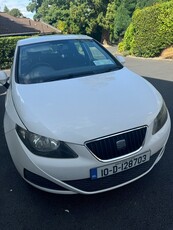 2010 - SEAT Ibiza ---