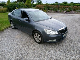 2010 - Skoda Octavia Manual