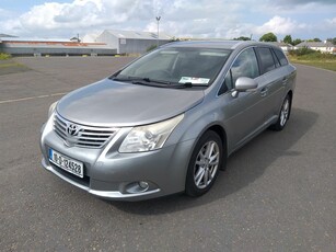 2010 - Toyota Avensis Manual