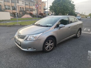 2010 - Toyota Avensis Manual