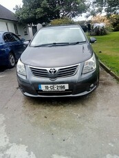 2010 - Toyota Avensis Manual