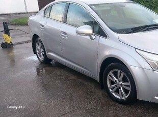 2010 - Toyota Avensis Manual