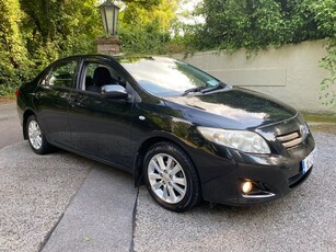 2010 - Toyota Corolla Manual