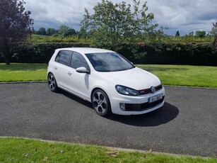 2010 - Volkswagen Golf Automatic