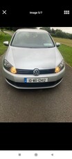 2010 - Volkswagen Golf ---