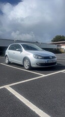 2010 - Volkswagen Golf Manual