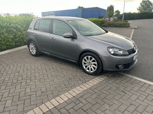 2010 - Volkswagen Golf Manual