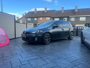 2010 - Volkswagen Golf Manual