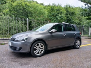 2010 - Volkswagen Golf Manual