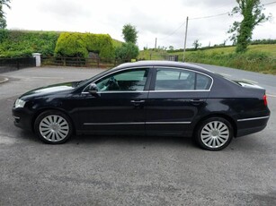 2010 - Volkswagen Passat ---