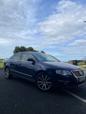 2010 - Volkswagen Passat Manual