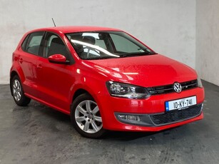 2010 - Volkswagen Polo Manual