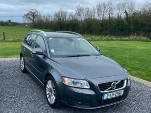 2011 (11) Volvo V50