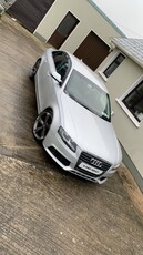 2011 - Audi A4 Manual