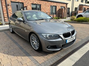 2011 - BMW 3-Series Manual