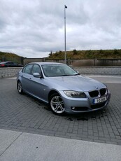 2011 - BMW 3-Series Manual