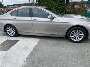 2011 - BMW 5-Series Manual