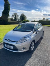 2011 - Ford Fiesta Manual