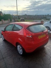 2011 - Ford Fiesta Manual