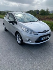 2011 - Ford Fiesta Manual