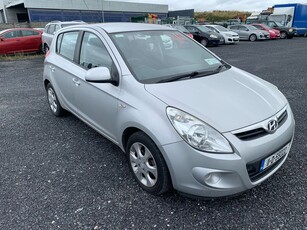 2011 - Hyundai i20 Manual