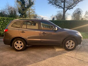 2011 - Hyundai Santa Fe Manual