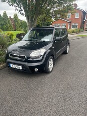 2011 - Kia Soul Manual