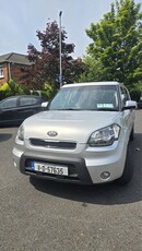 2011 - Kia Soul Manual