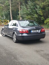 2011 - Mercedes-Benz E-Class Automatic