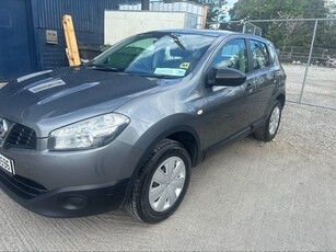 2011 - Nissan Qashqai Manual