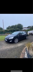 2011 - Opel Astra Manual