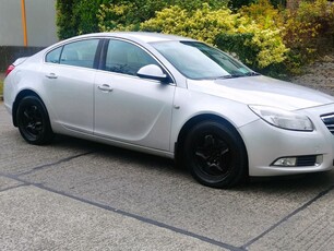 2011 - Opel Insignia Manual